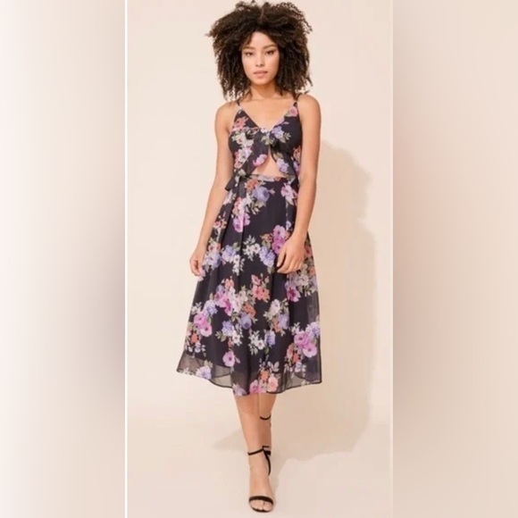Yumi Kim Dresses & Skirts - YUMI Kim Monaco Cutout Dress in Twilight Rose Size S